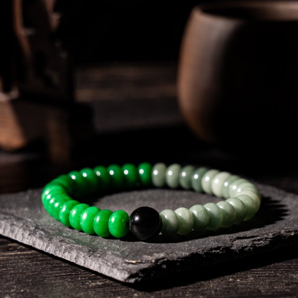 37 pcs Green jade agate jade black agate bracelet-Purify emotions eliminate